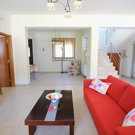 Cheerful Villa Filerimos