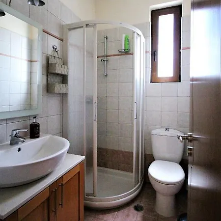 Cheerful Villa Filerimos * Jaliszósz